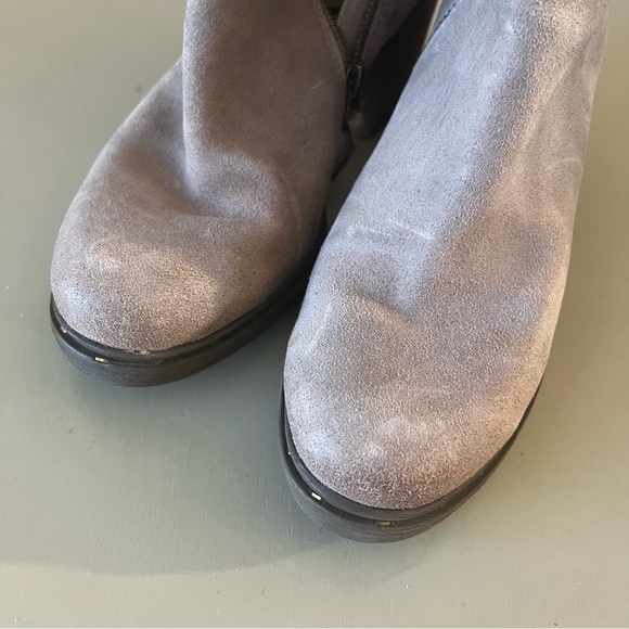 OTBT Montana Suede Ankle Boots size 9 M - Picture 12 of 15